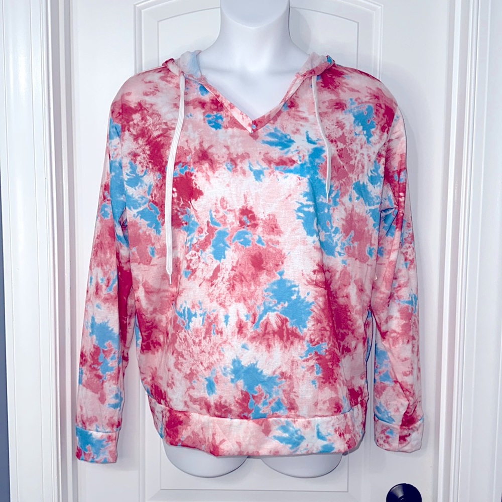 26. Bobbie Brooks Tie Dye V Neck Hoodie with Side Pockets 2X - New with Tag
